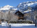 L'Acacia exterior in Winter