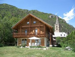 chalet chabrand sleeps 8