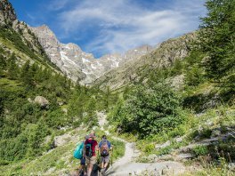 les bains rando paysage montagnes ete2017 brochure